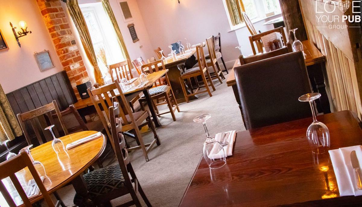 The Rising Sun Inn Waterlooville Kültér fotó